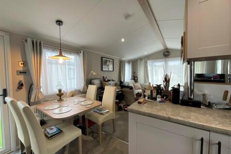 Kitchen/Diner/Lounge