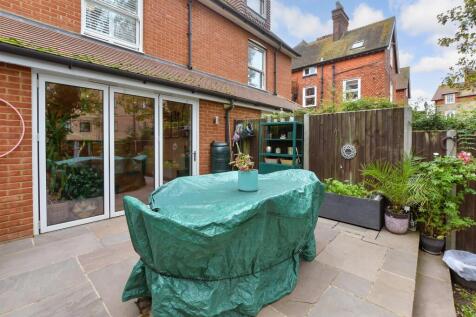 Patio / Decking