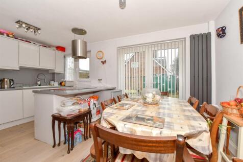 Kitchen/ Diner