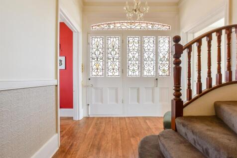 Internal Feature