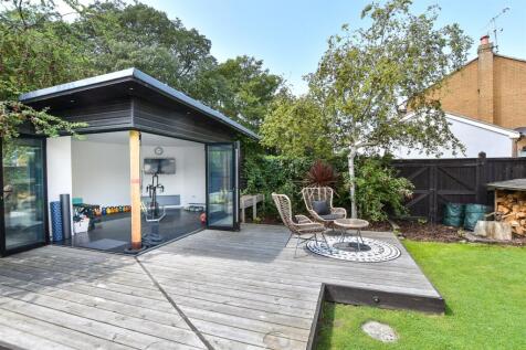 Patio / Decking