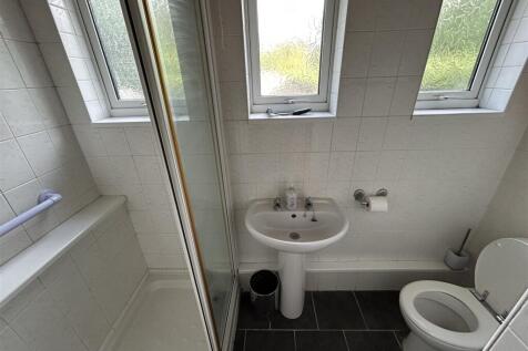 Downstairs Bathroom