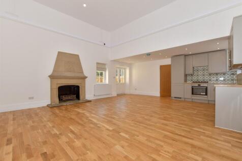 Lounge/Kitchen