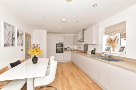 Kitchen/ Diner