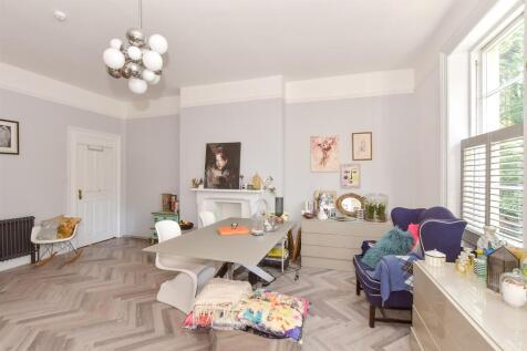 Lounge/Kitchen/ Diner