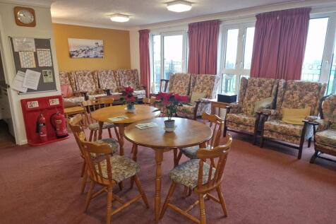 Communal Lounge