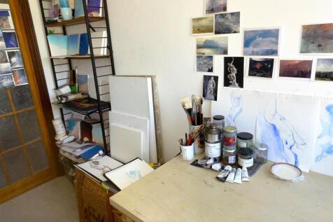 Bedroom 3/Study Nf