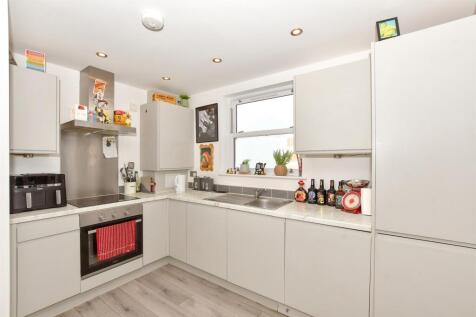 Kitchen/Lounge