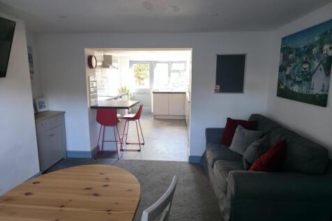 Lounge/Kitchen New