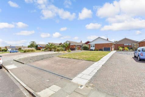 Driveway/Parking