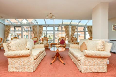 Communal Lounge