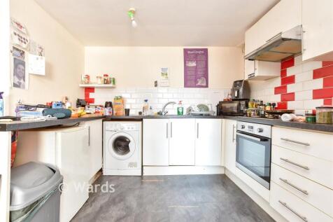 Flat 1 Kitchen
