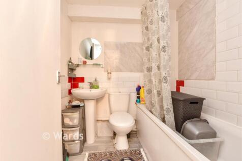 Flat 2 Bathroom