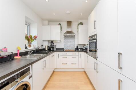 Lounge/Kitchen
