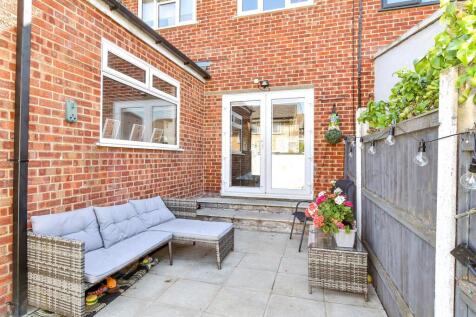 Patio / Decking