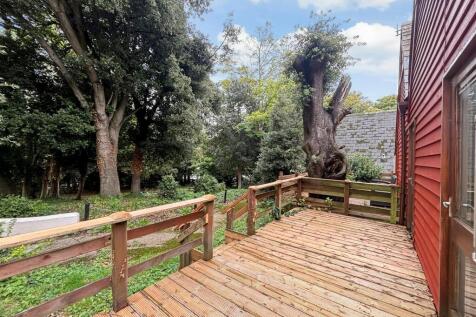 Rear Decking