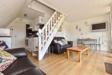 Kitchen/ Lounge/ Diner