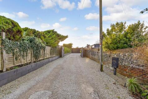 Driveway/Parking