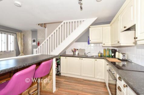 Kitchen/ Living Area