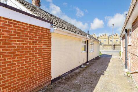 Driveway/Parking