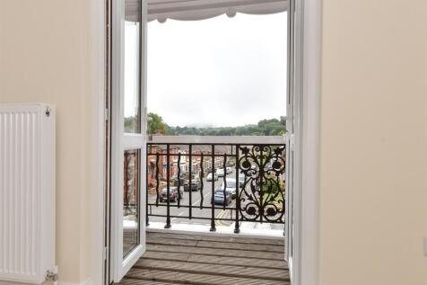 Internal Lifestyle Photograph