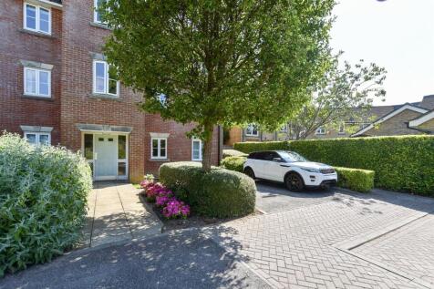 Driveway/Parking