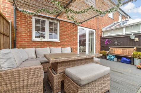 Patio / Decking