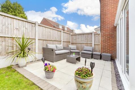 Patio / Decking
