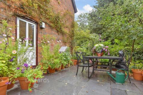 Patio / Decking