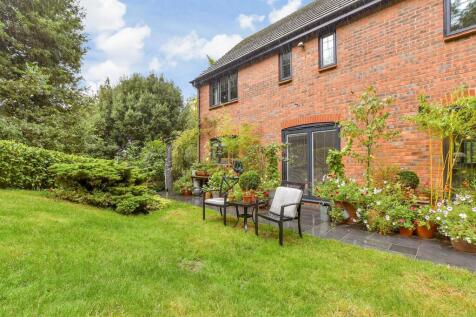 Patio / Decking