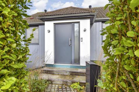 External Lifestyle Photograph