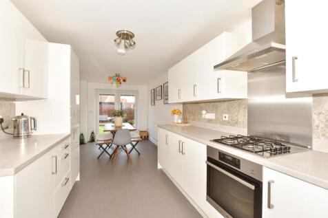 Kitchen/ Breakfast Room