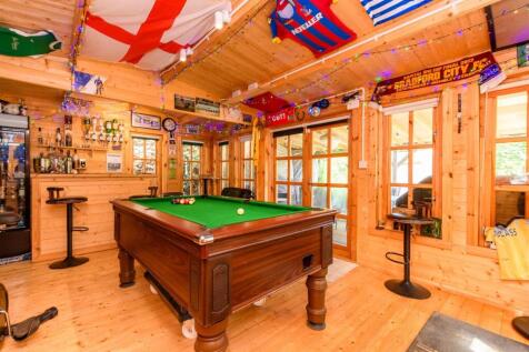 Cabin Bar