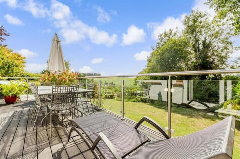 Patio / Decking