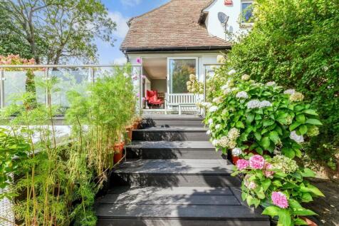 Patio / Decking