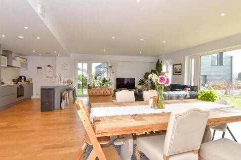 Lounge/Diner/Kitchen