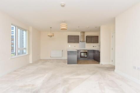 Kitchen/ Living Area