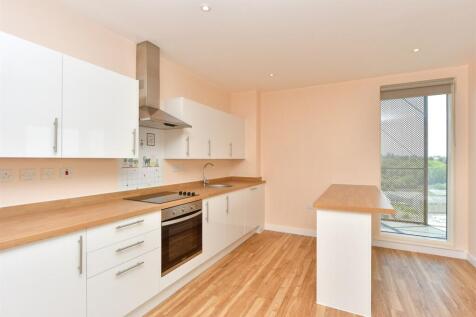 Kitchen/ Living Area