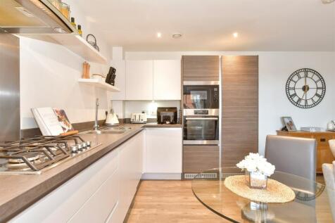Kitchen/Lounge/ Dining Area
