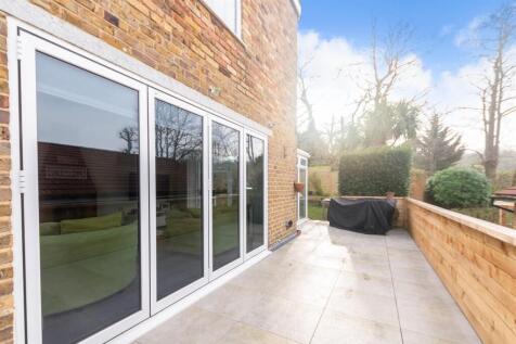 Patio / Decking