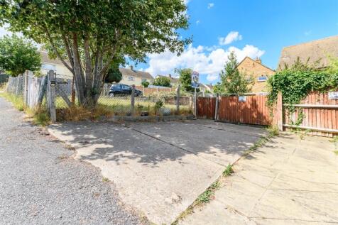 Driveway/Parking