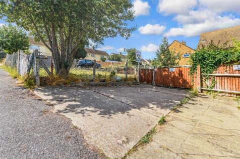 Driveway/Parking
