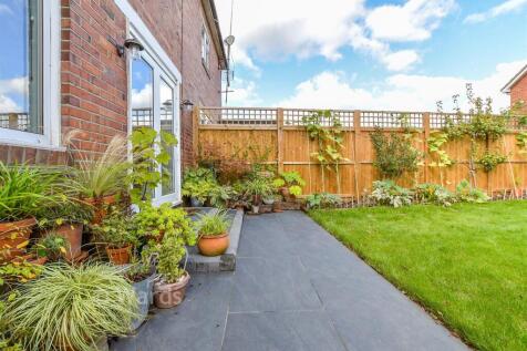Patio / Decking