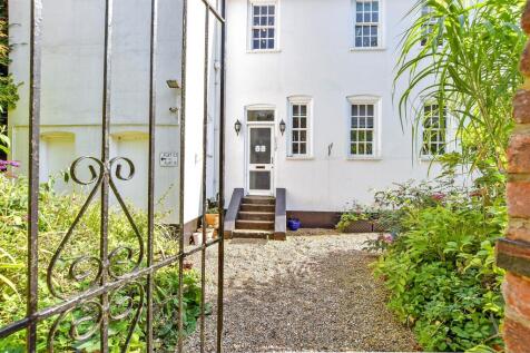 External Lifestyle Photograph