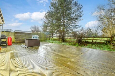 Patio / Decking