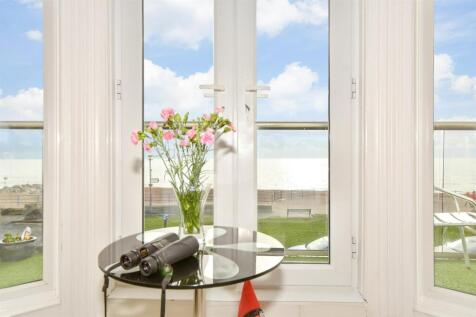 External Lifestyle Photograph