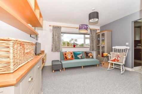 Annexe Lounge