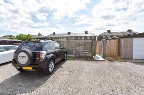 Driveway/Parking