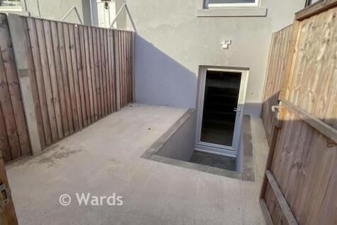 Lower Ground Court Yard