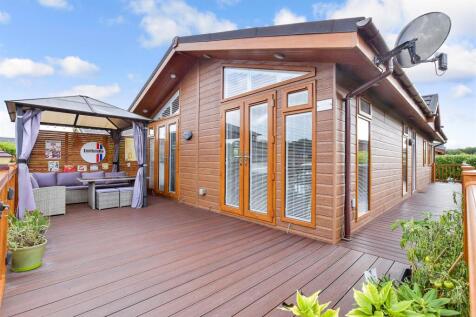 Front Decking